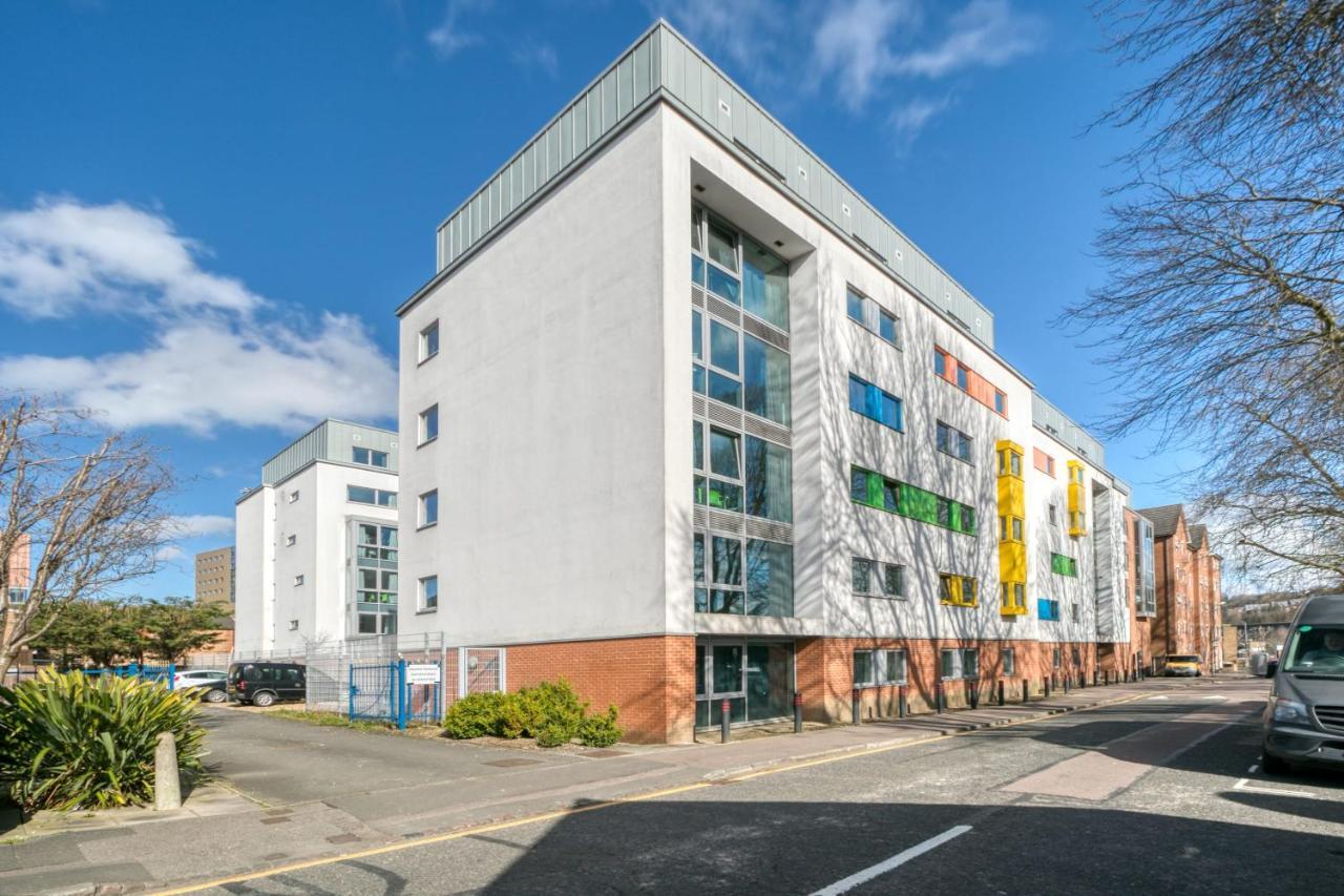 Bright & Studio In Luton, Sleeps 2 Apartment Luton (Bedfordshire)